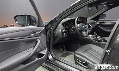 BMW 5 серия 2023 2.0 автомат (гидро), миниатюра 12