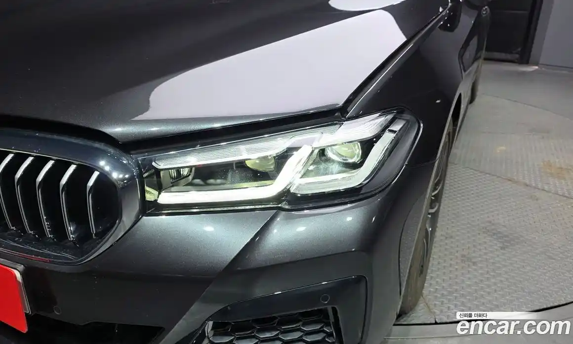 BMW 5 серия 2023 2.0 автомат (гидро), фото 7