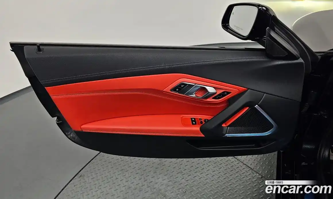 BMW Z4 2023 2.0 автомат (гидро), фото 14