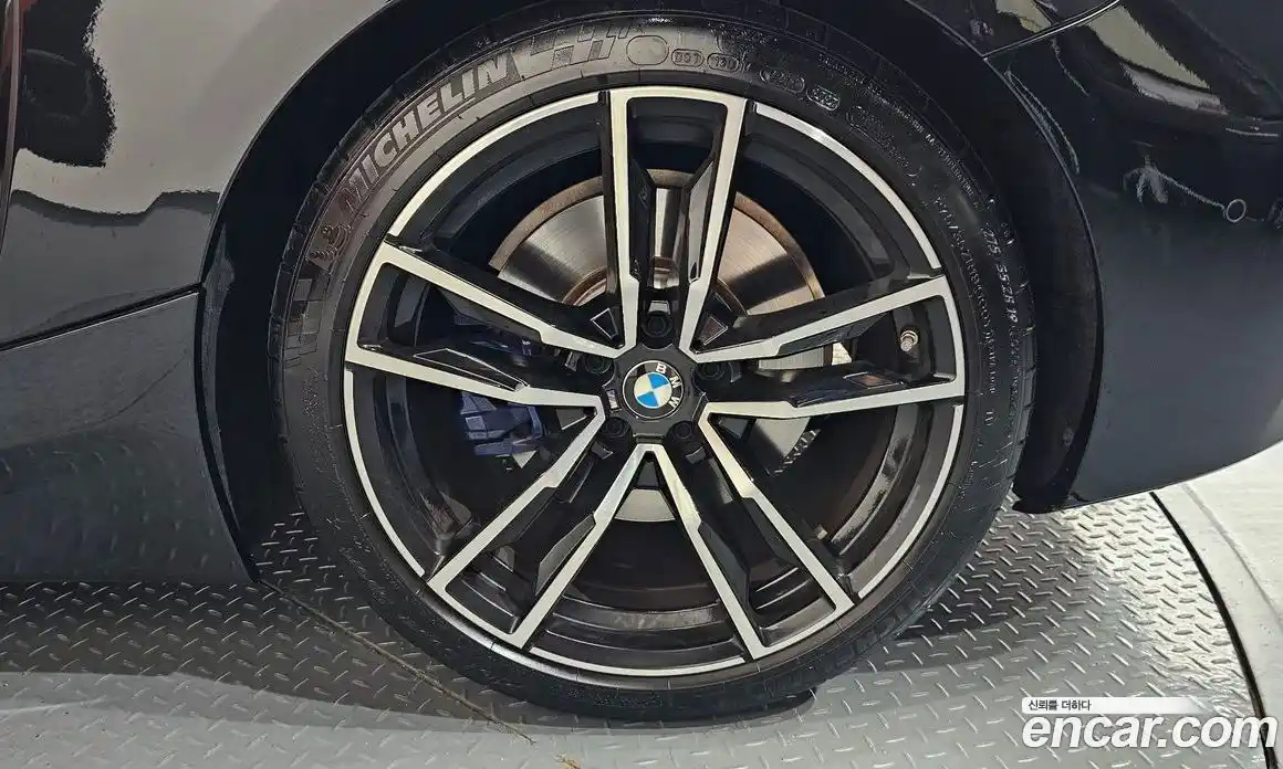 BMW Z4 2023 2.0 автомат (гидро), фото 7