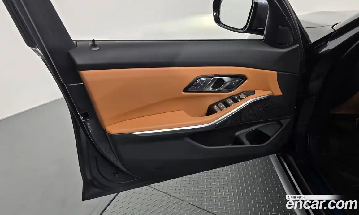 BMW 3 серия 2022 2.0 автомат (гидро), фото 14