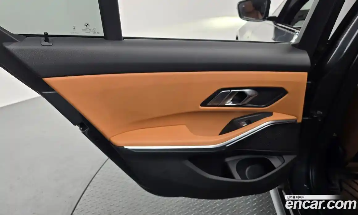 BMW 3 серия 2022 2.0 автомат (гидро), фото 15