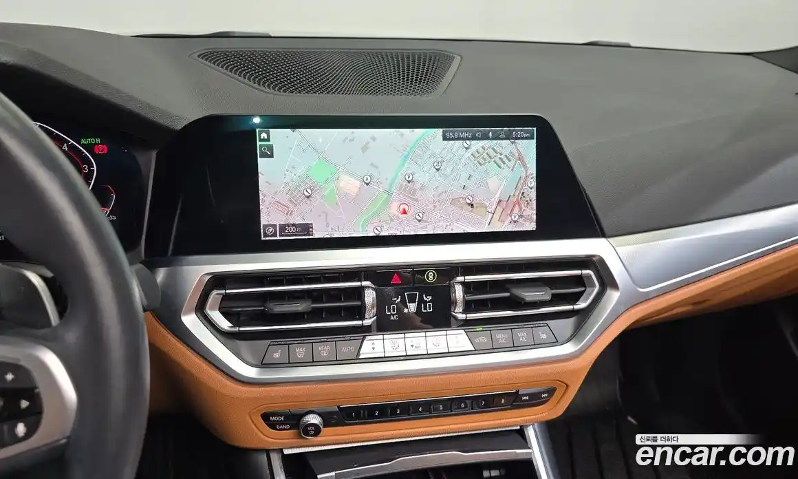 BMW 3 серия 2022 2.0 автомат (гидро), фото 18