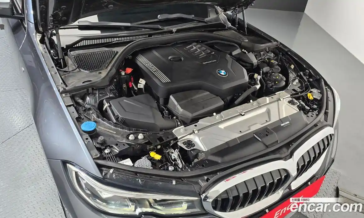 BMW 3 серия 2022 2.0 автомат (гидро), фото 6