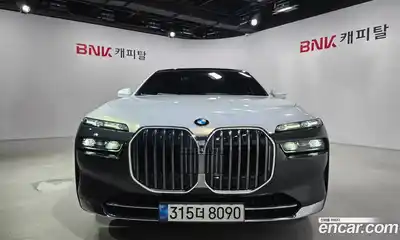 BMW 7 серия, 2023, 55 000 км