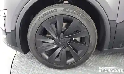 Tesla Model Y 2025 0.2 автомат (гидро), миниатюра 5 Tesla Model Y 2025 0.2 автомат (гидро), миниатюра 5