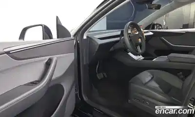 Tesla Model Y 2025 0.2 автомат (гидро), миниатюра 10 Tesla Model Y 2025 0.2 автомат (гидро), миниатюра 10