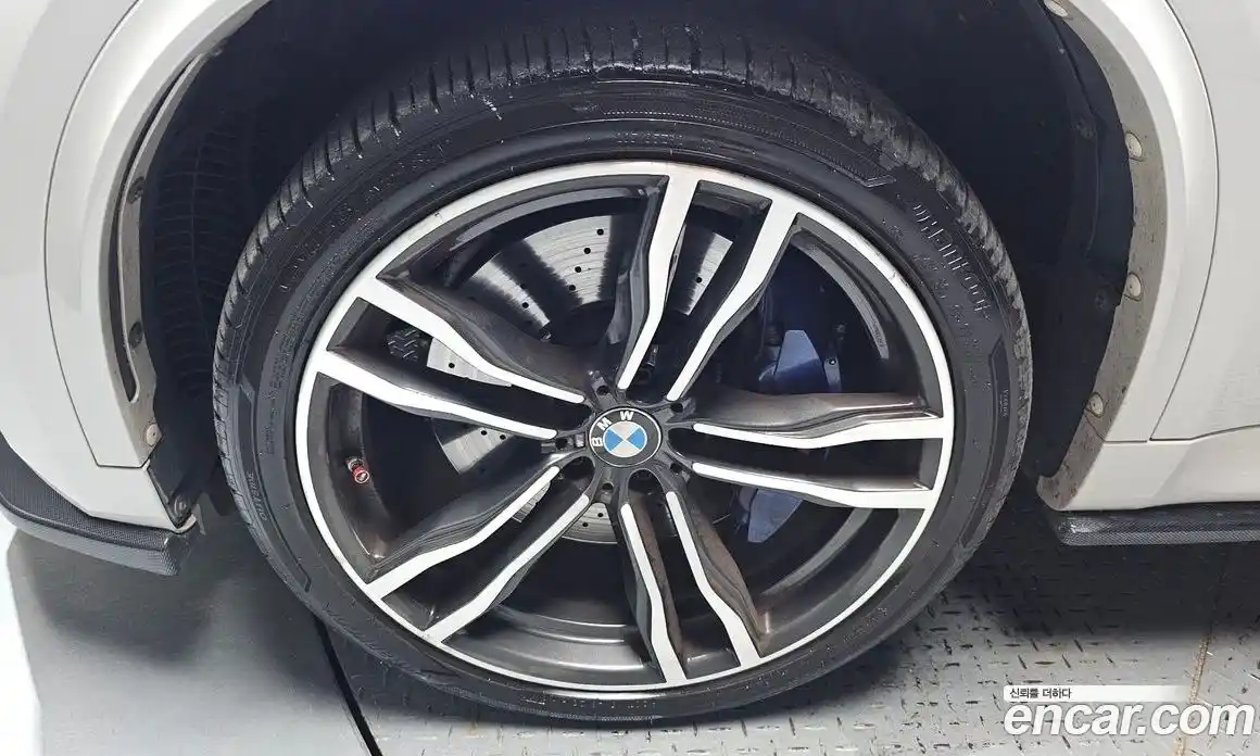 BMW X5M 2017 4.4 автомат (гидро), фото 5