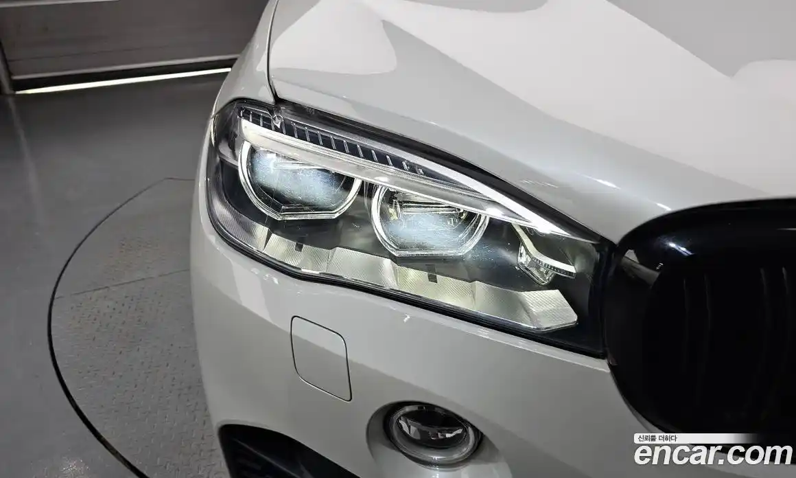 BMW X5M 2017 4.4 автомат (гидро), фото 8