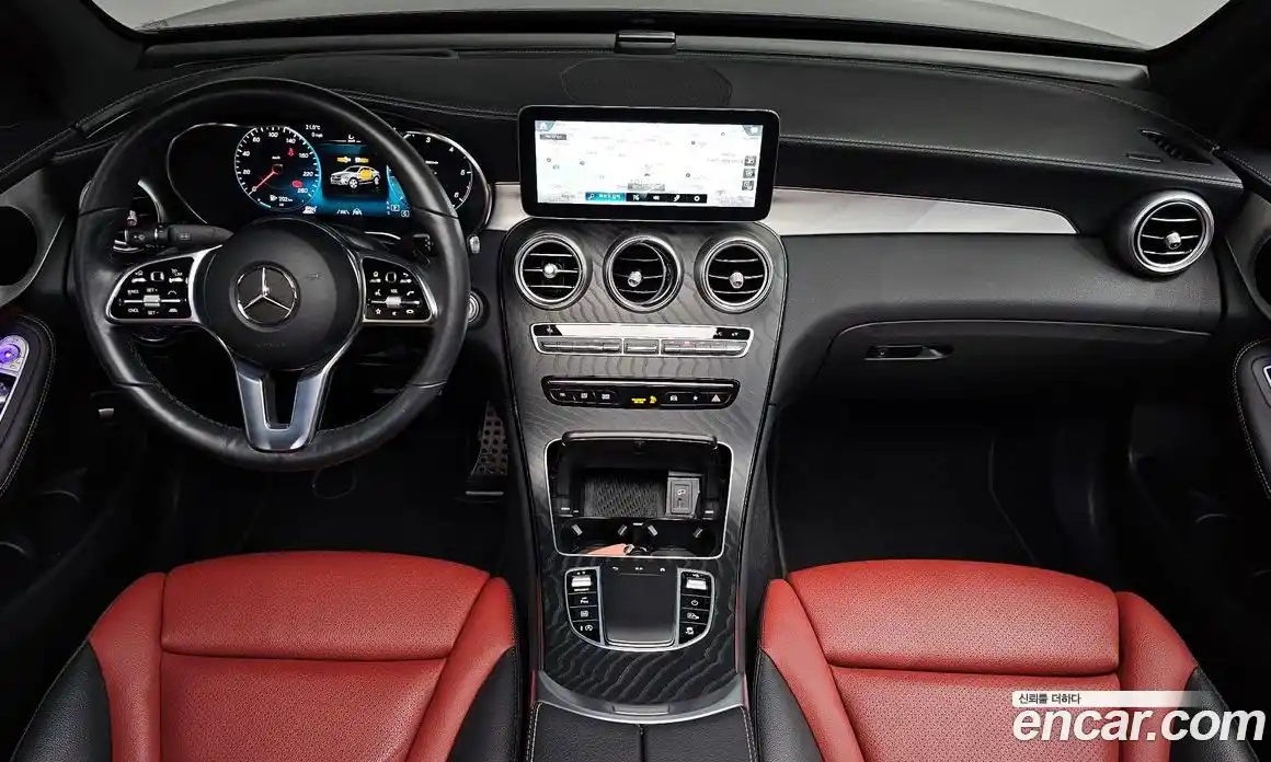 Mercedes-Benz GLC-Class 2023 1.9 гидро, фото 9 Mercedes-Benz GLC-Class 2023 1.9 гидро, фото 9