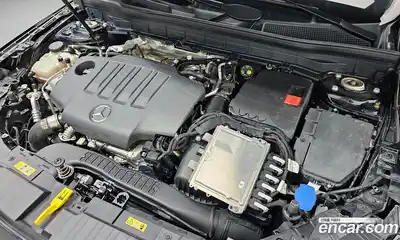 Mercedes-Benz GLB-Class 2021 1.9 гидро, миниатюра 6 Mercedes-Benz GLB-Class 2021 1.9 гидро, миниатюра 6