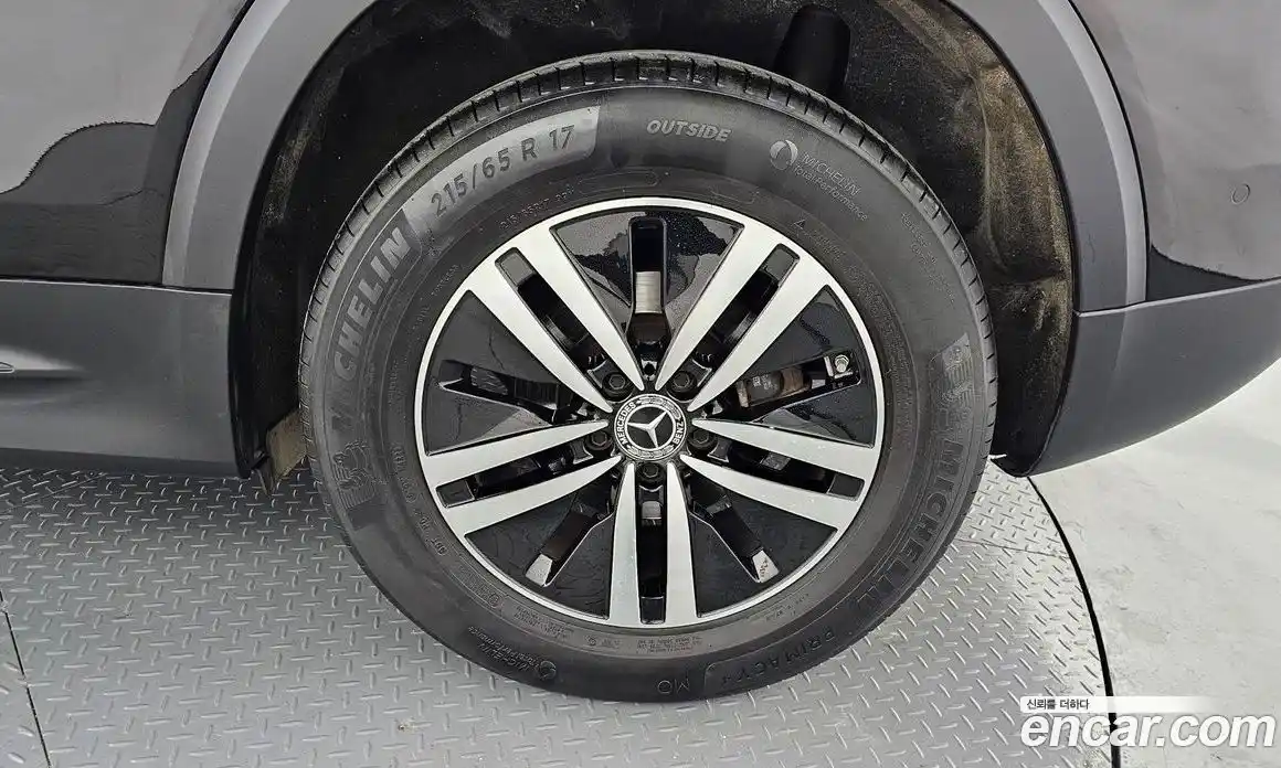 Mercedes-Benz GLB-Class 2021 1.9 гидро, фото 7 Mercedes-Benz GLB-Class 2021 1.9 гидро, фото 7