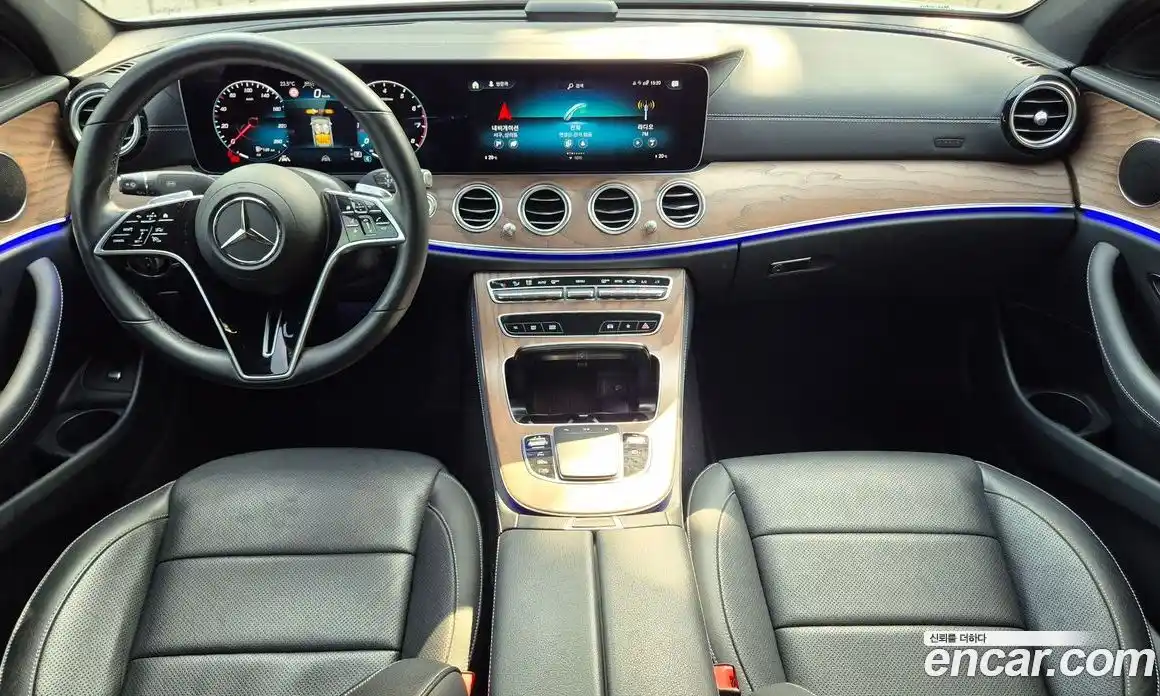 Mercedes-Benz E-Class 2023 2.0 автомат (гидро), фото 15