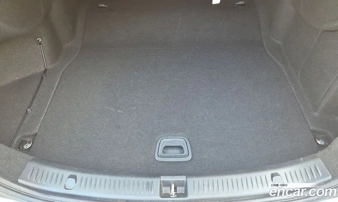 Mercedes-Benz E-Class 2023 2.0 автомат (гидро), фото 18