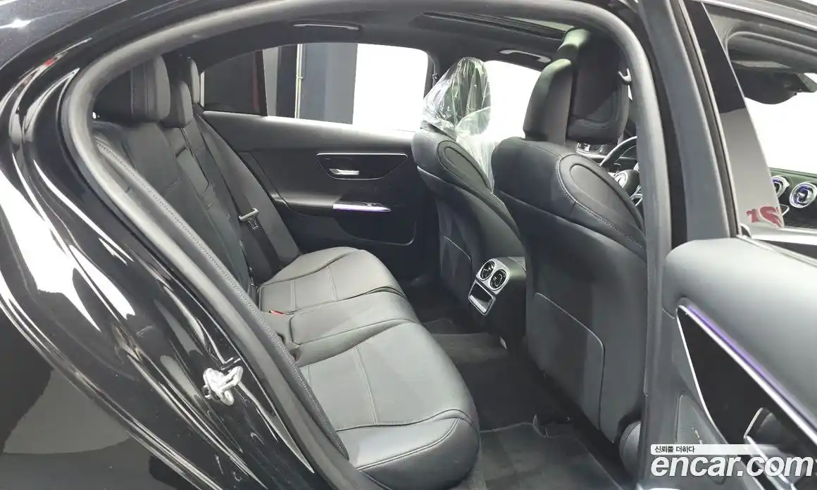 Mercedes-Benz C-Class 2022 2.0 гидро, фото 11