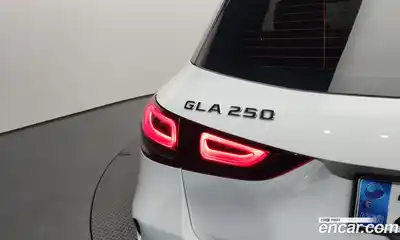 Mercedes-Benz GLA-Class 2023 2.0 гидро, миниатюра 9 Mercedes-Benz GLA-Class 2023 2.0 гидро, миниатюра 9