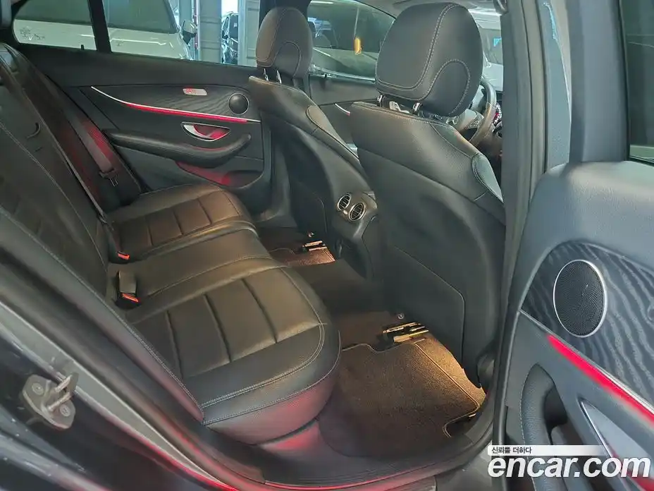 Mercedes-Benz E-Class 2017 1.9 автомат (гидро), фото 20
