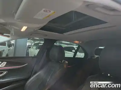 Mercedes-Benz E-Class 2017 1.9 автомат (гидро), миниатюра 7