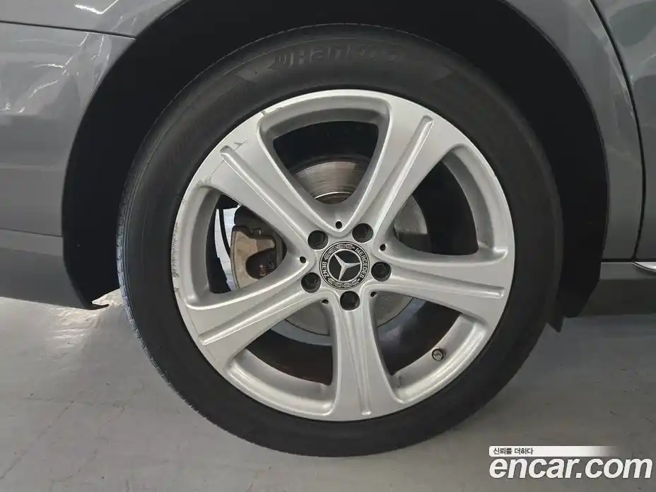 Mercedes-Benz E-Class 2017 1.9 автомат (гидро), фото 8