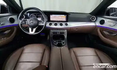 Mercedes-Benz E-Class 2019 2.0 автомат (гидро), миниатюра 7