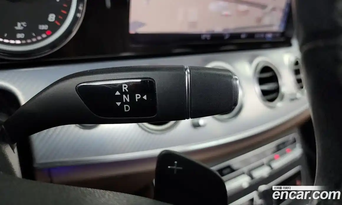 Mercedes-Benz E-Class 2019 2.0 автомат (гидро), фото 9