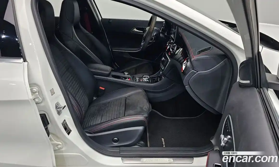 Mercedes-Benz GLA-Class 2019 2.0 гидро, фото 16 Mercedes-Benz GLA-Class 2019 2.0 гидро, фото 16