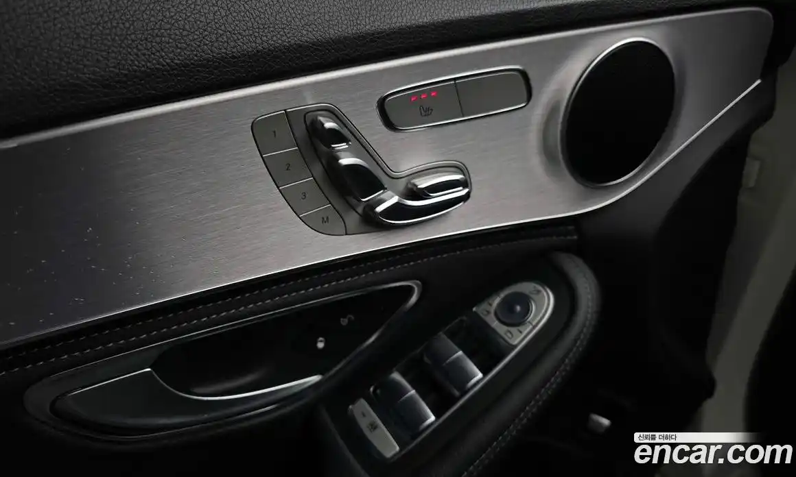 Mercedes-Benz C-Class 2014 2.0 гидро, фото 18 Mercedes-Benz C-Class 2014 2.0 гидро, фото 18