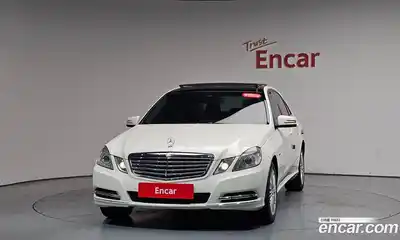 Mercedes-Benz E-Class 2012 3.5 автомат (гидро), миниатюра 2