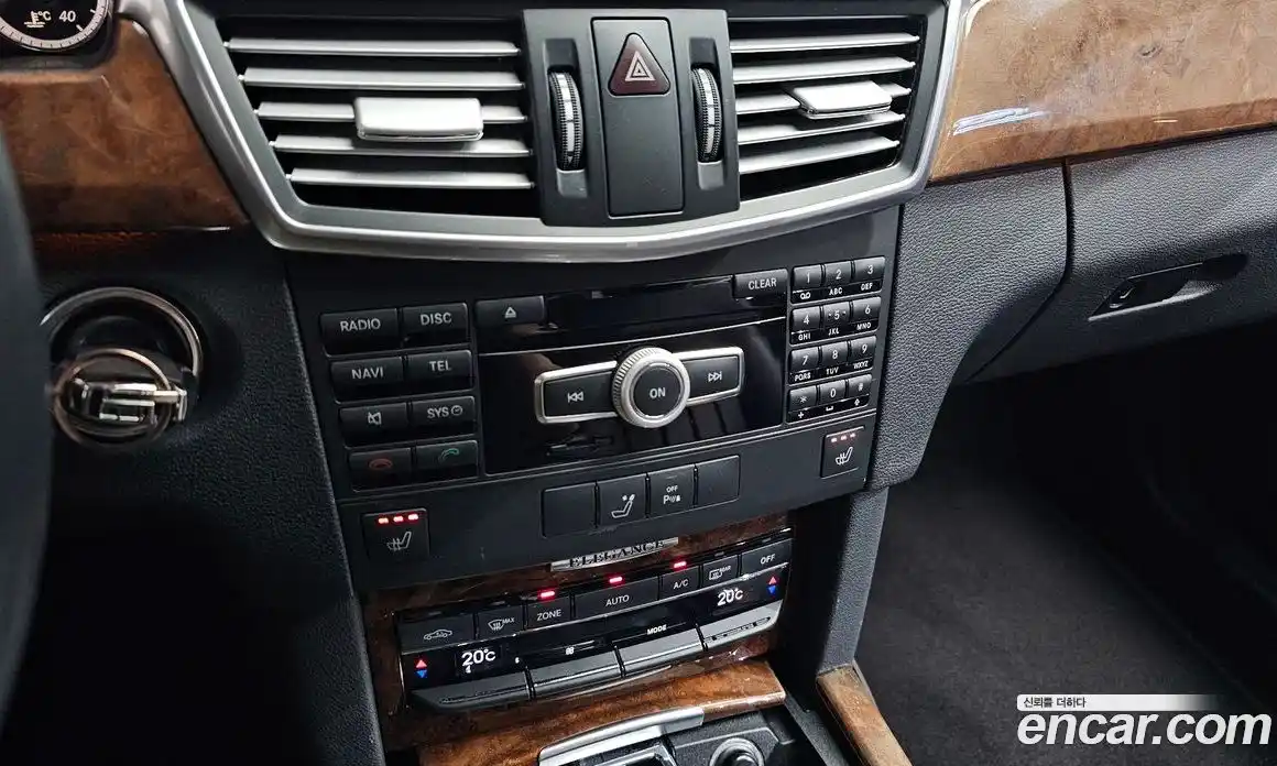Mercedes-Benz E-Class 2012 3.5 автомат (гидро), фото 23