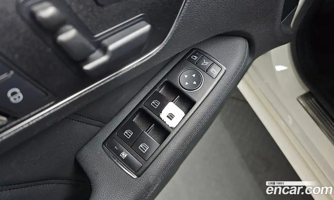 Mercedes-Benz E-Class 2012 3.5 автомат (гидро), фото 29