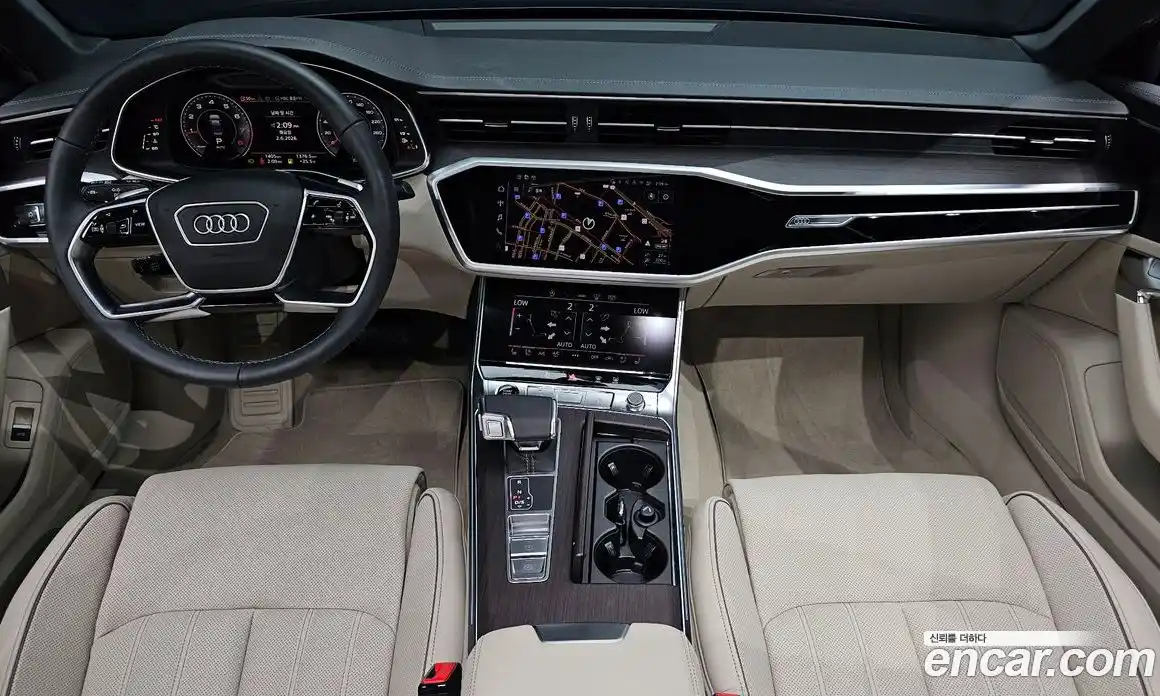 Audi A6 2025 2.0 автомат (гидро), фото 9