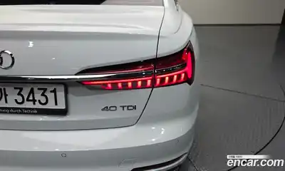 Audi A6 2023 2.0 автомат (гидро), миниатюра 9
