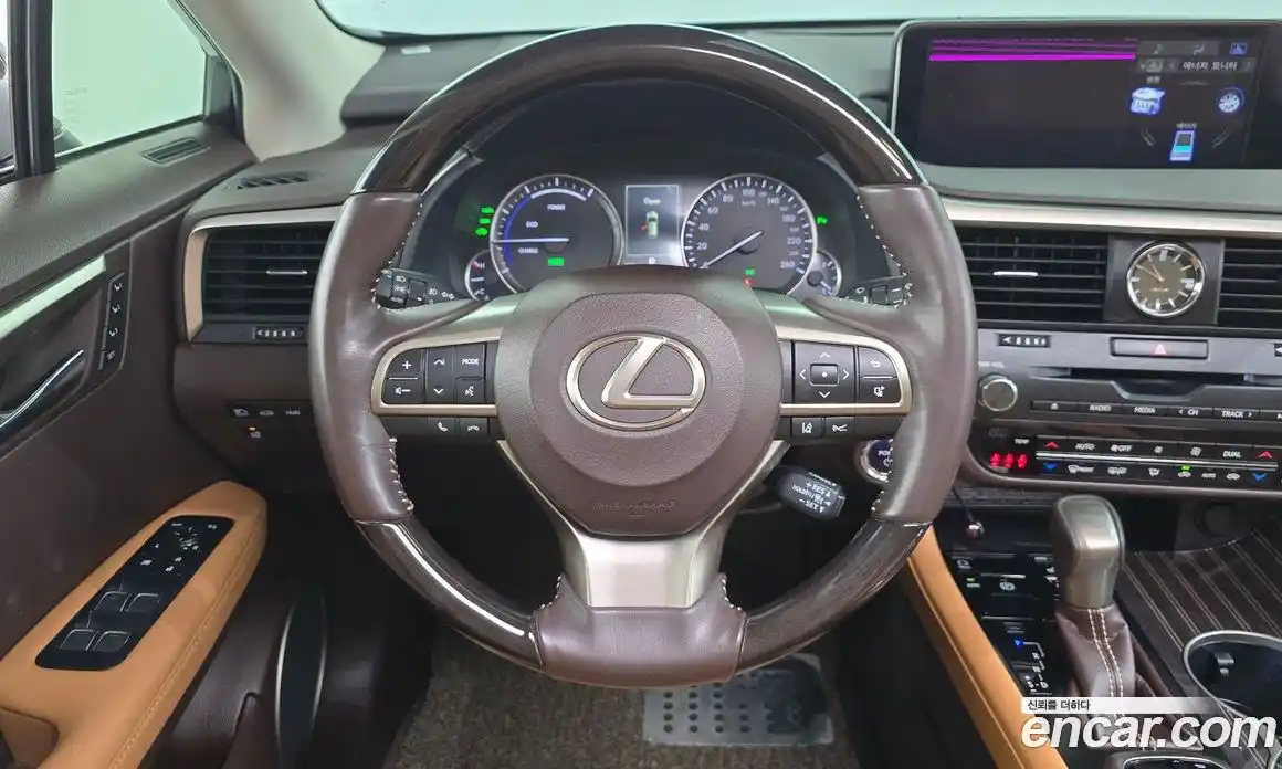 Lexus RX 2019 3.5 автомат (гидро), фото 20 Lexus RX 2019 3.5 автомат (гидро), фото 20
