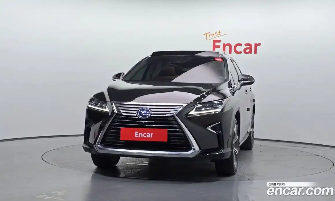 Lexus RX 2019 3.5 автомат (гидро), фото 3 Lexus RX 2019 3.5 автомат (гидро), фото 3