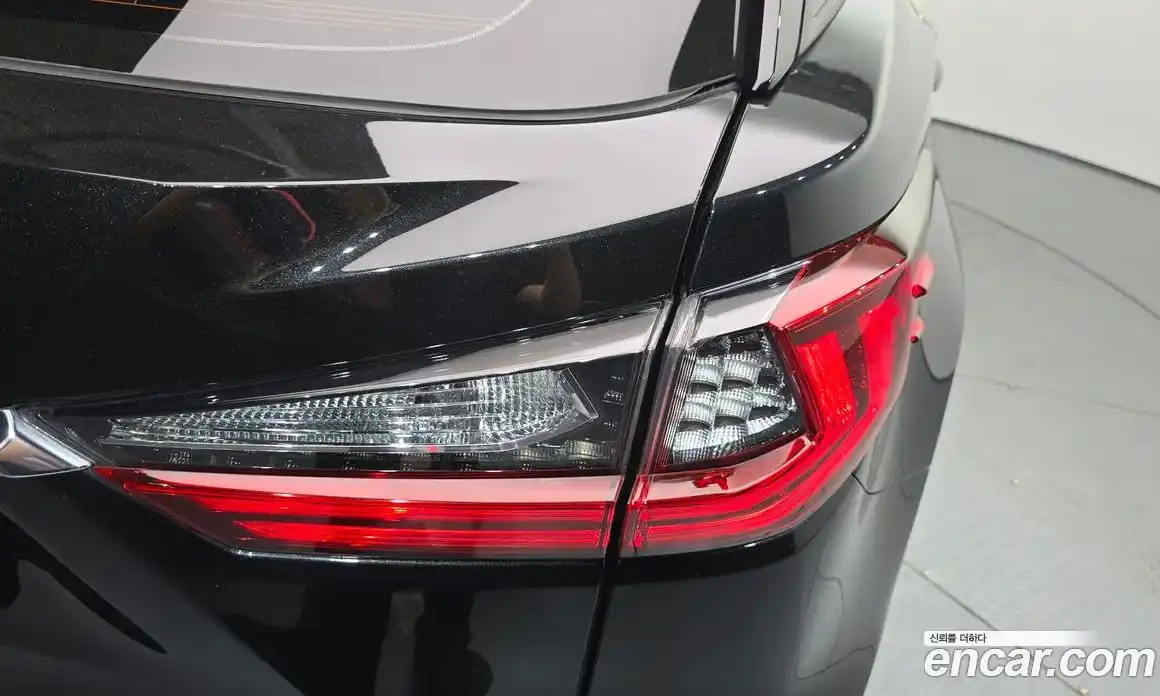Lexus RX 2019 3.5 автомат (гидро), фото 9 Lexus RX 2019 3.5 автомат (гидро), фото 9