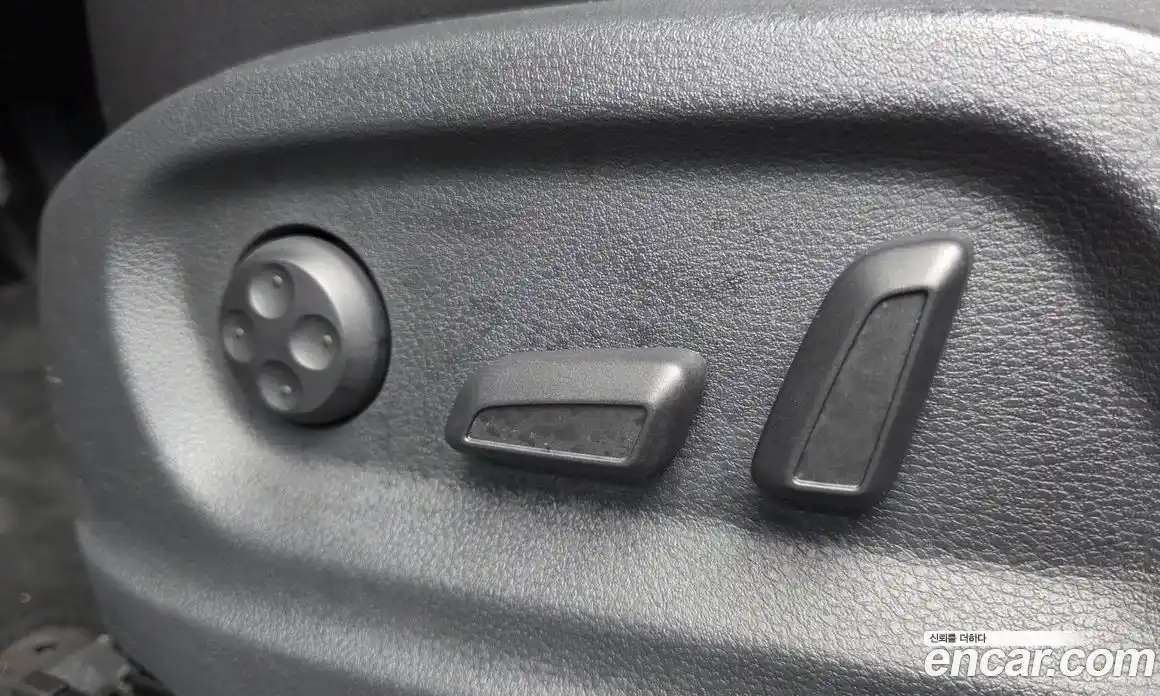 Volkswagen Tiguan 2013 2.0 автомат (гидро), фото 18