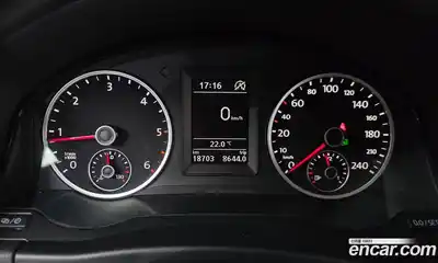 Volkswagen Tiguan 2013 2.0 автомат (гидро), миниатюра 8