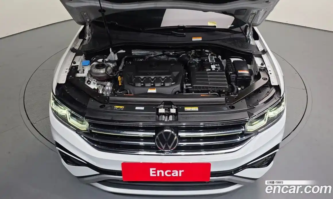 Volkswagen Tiguan 2022 2.0 автомат (гидро), фото 6