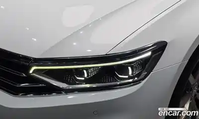 Volkswagen Passat 2021 2.0 автомат (гидро), миниатюра 8