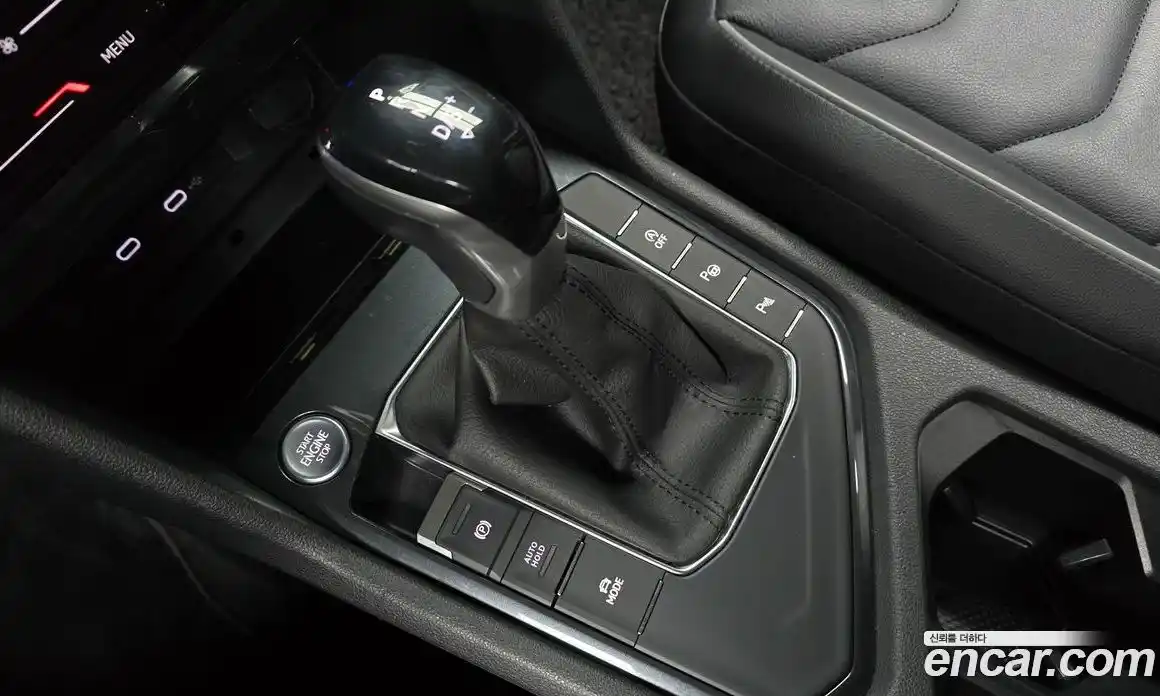 Volkswagen Tiguan 2021 2.0 автомат (гидро), фото 12