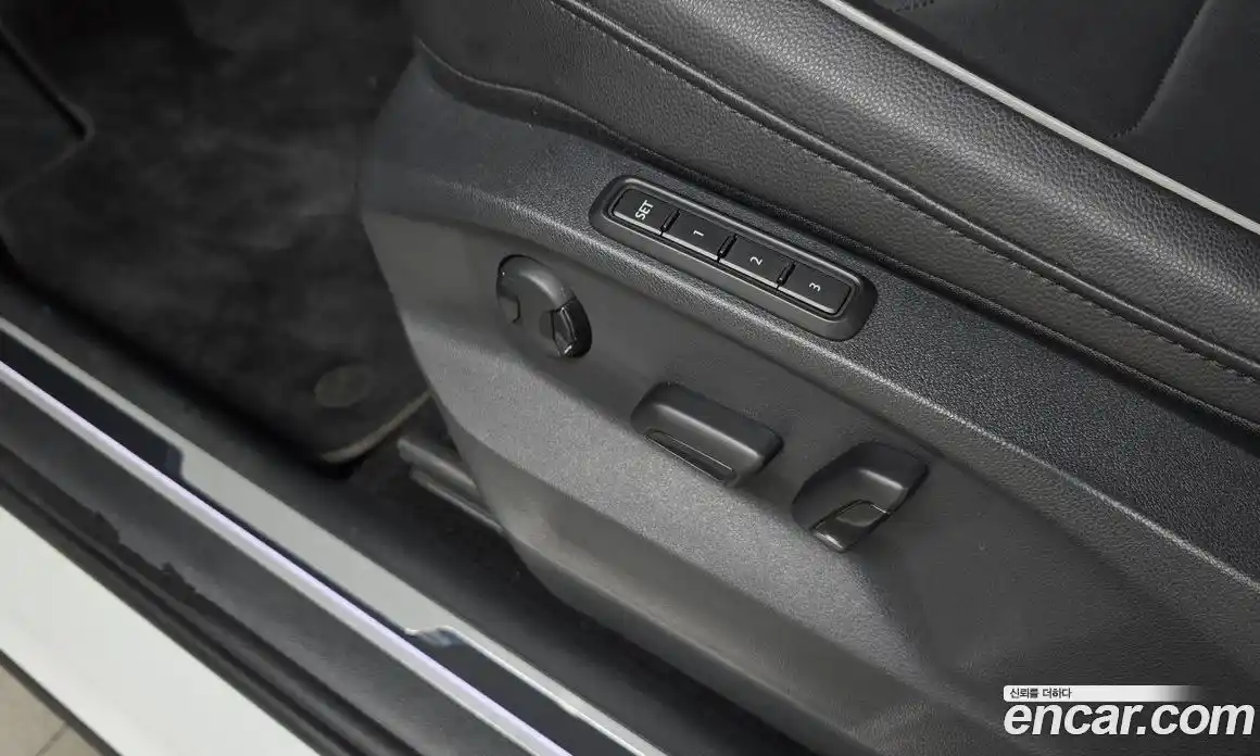 Volkswagen Tiguan 2021 2.0 автомат (гидро), фото 29