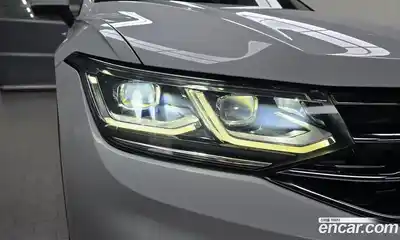 Volkswagen Tiguan 2021 2.0 автомат (гидро), миниатюра 8
