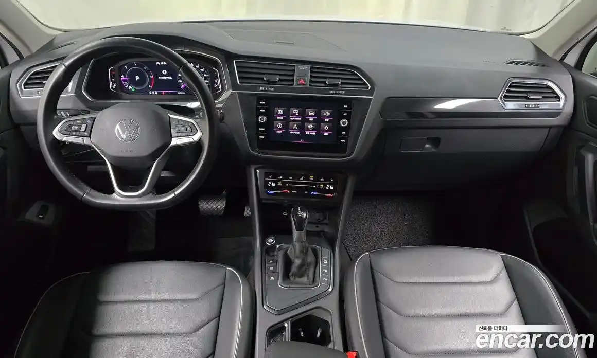 Volkswagen Tiguan 2021 2.0 автомат (гидро), фото 10