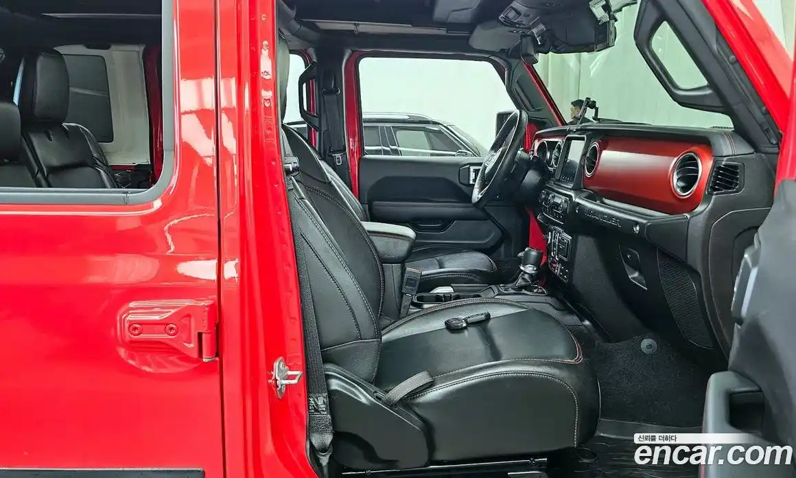 Jeep Wrangler 2022 2.0 автомат (гидро), фото 17