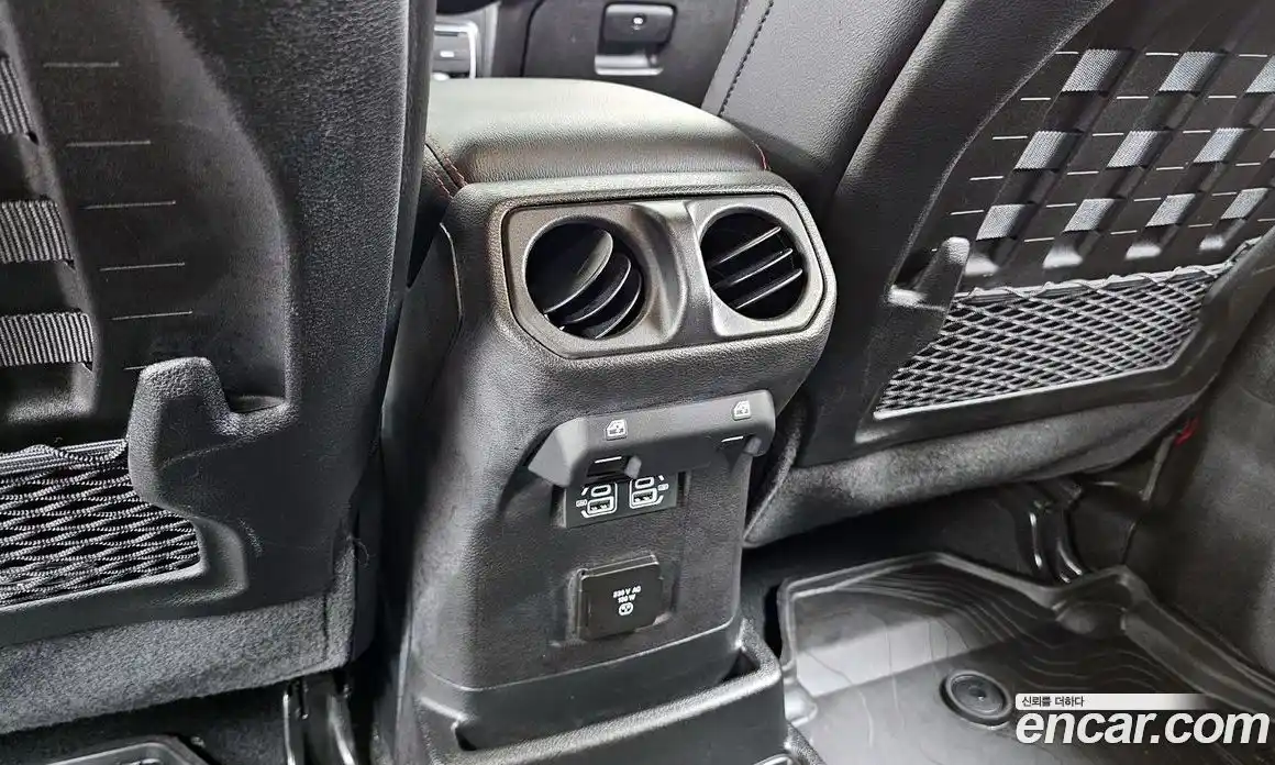 Jeep Wrangler 2022 2.0 автомат (гидро), фото 31