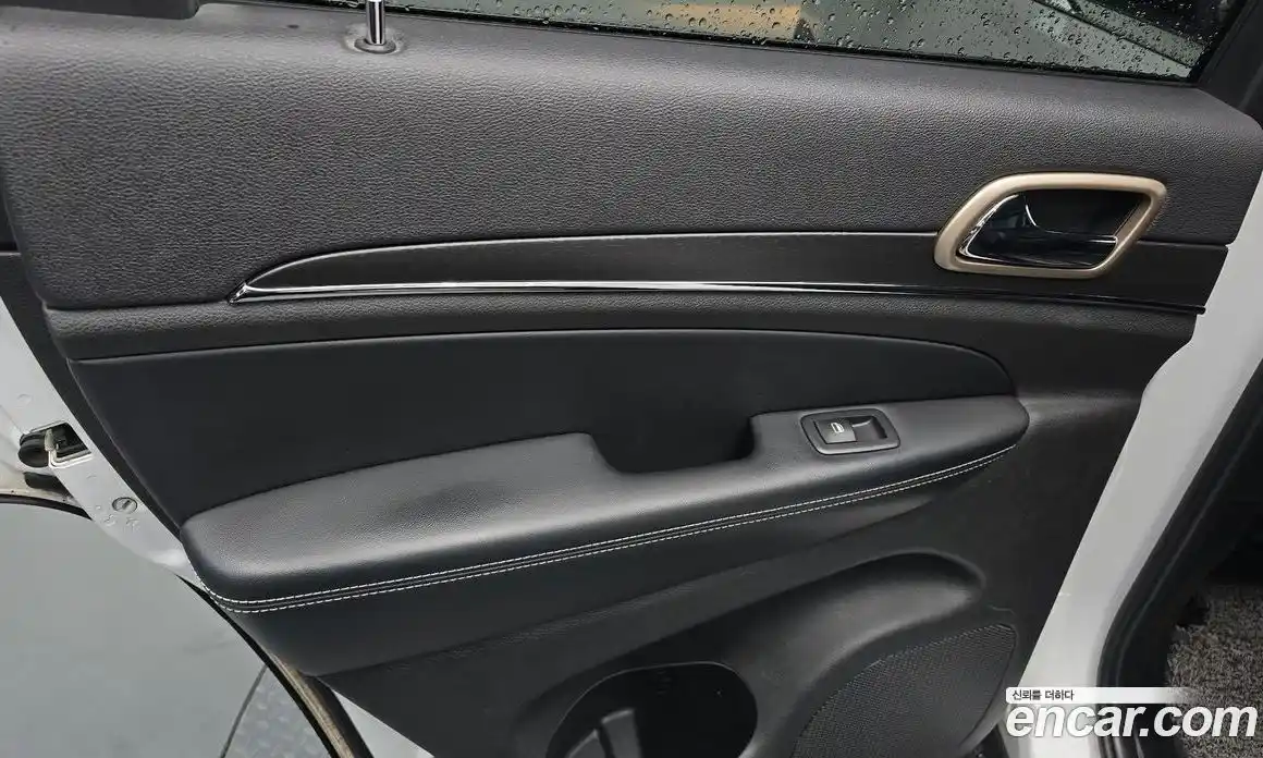 Jeep Cherokee 2015 3.6 автомат (гидро), фото 14
