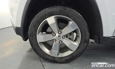 Jeep Cherokee 2015 3.6 автомат (гидро), миниатюра 4