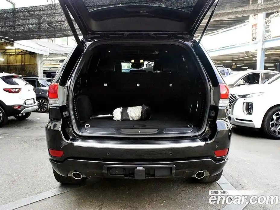 Jeep Cherokee 2021 3.6 автомат (гидро), фото 18