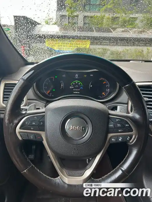 Jeep Cherokee 2015 3.0 автомат (гидро), фото 8