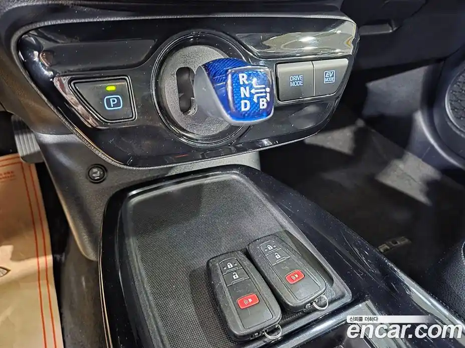 Toyota Prius 2019 1.8 автомат (гидро), фото 12 Toyota Prius 2019 1.8 автомат (гидро), фото 12
